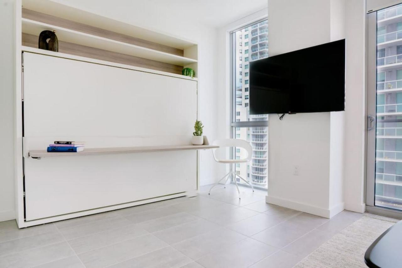 Modern And Newly Built Studio With Pool, Gym, And Restaurant Access Miami Exterior foto